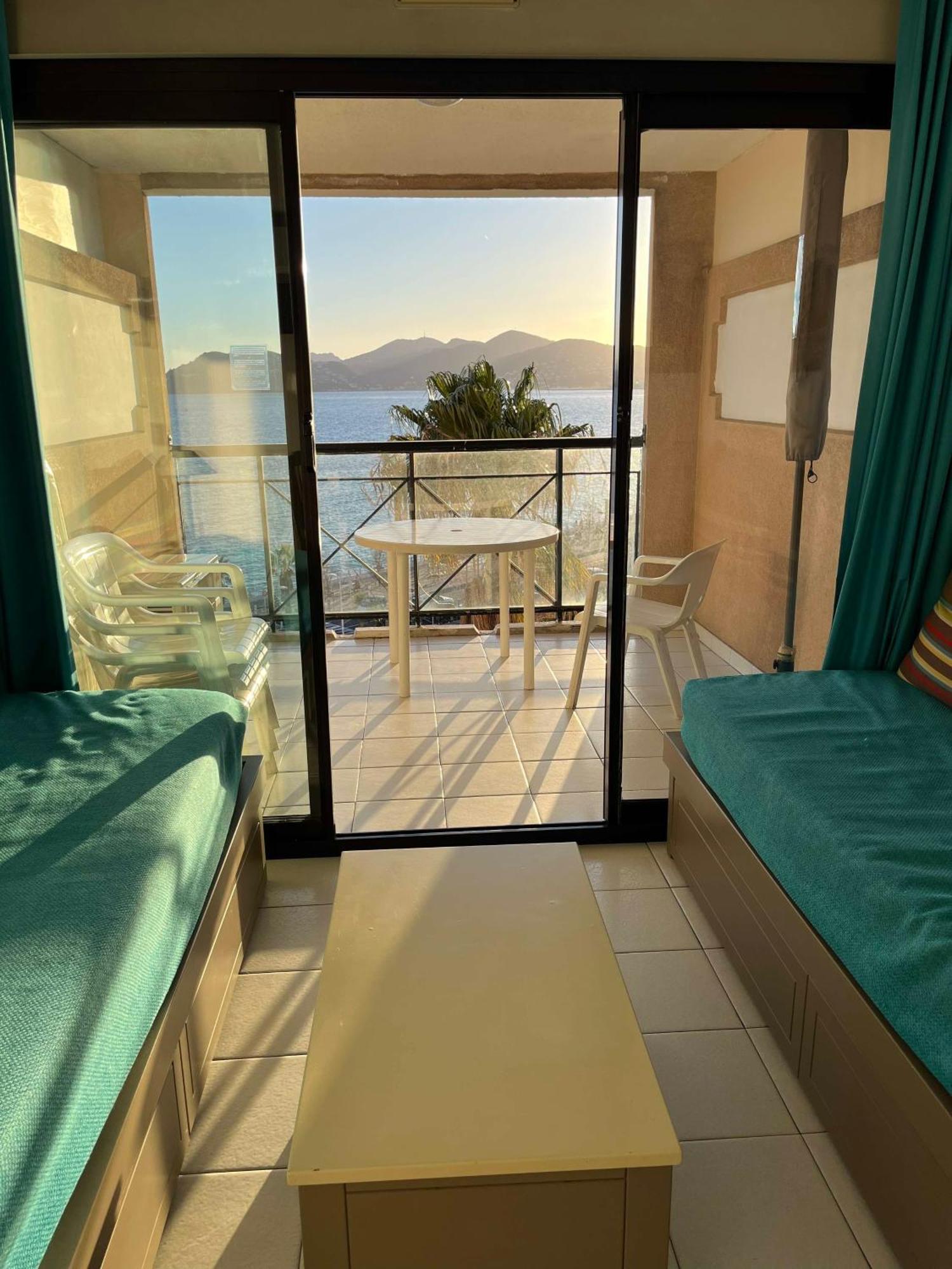 Cannes Apartment With Sea View, Aircondition And Parking Екстериор снимка