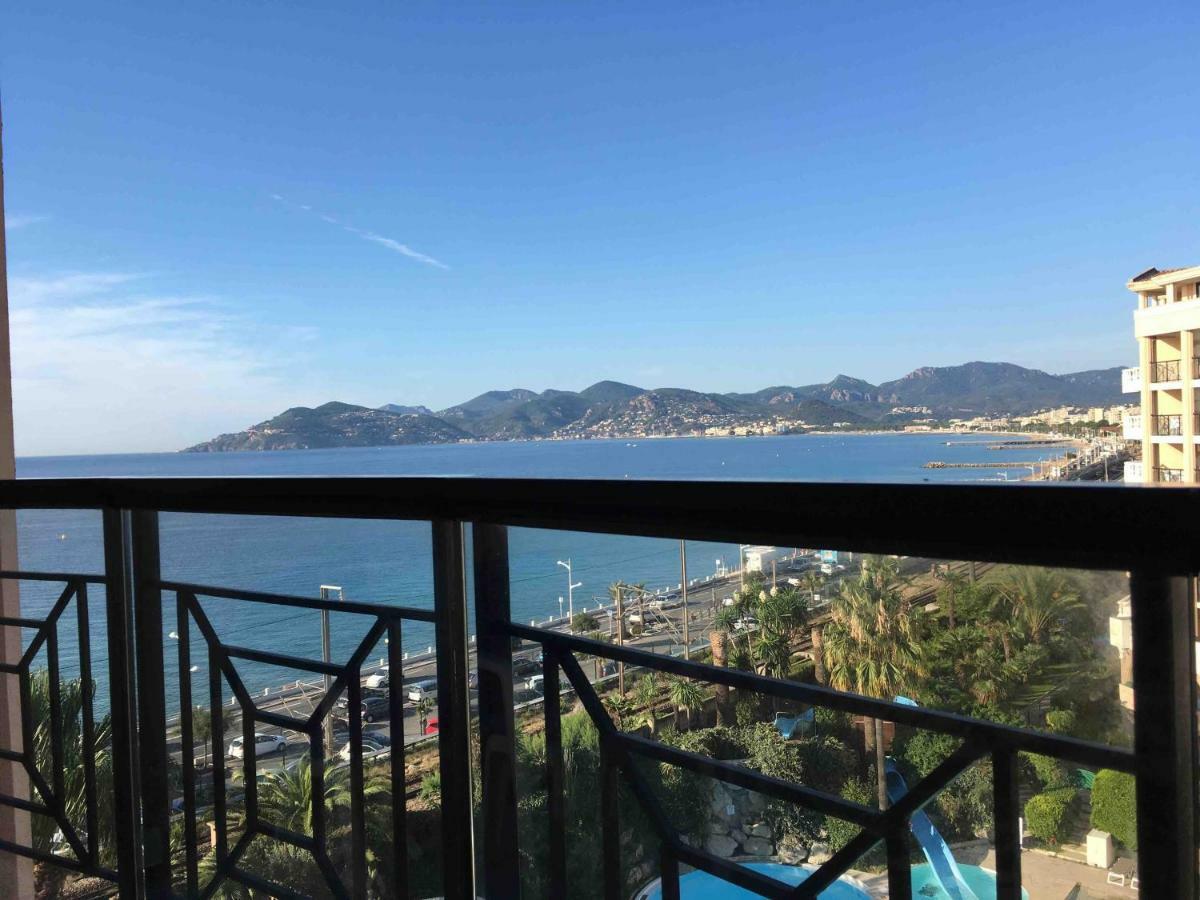 Cannes Apartment With Sea View, Aircondition And Parking Екстериор снимка